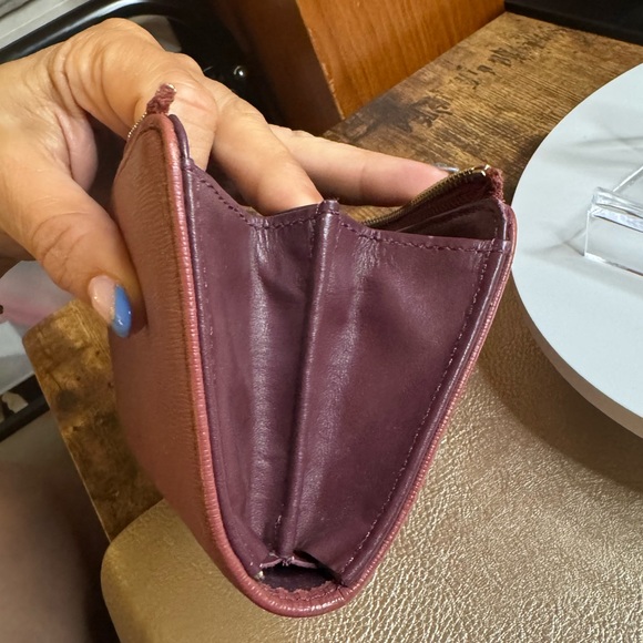 PRISTINE Vivienne Westwood Long Zip Round Wallet in Dusty Rose Saffiano - Picture 15 of 17